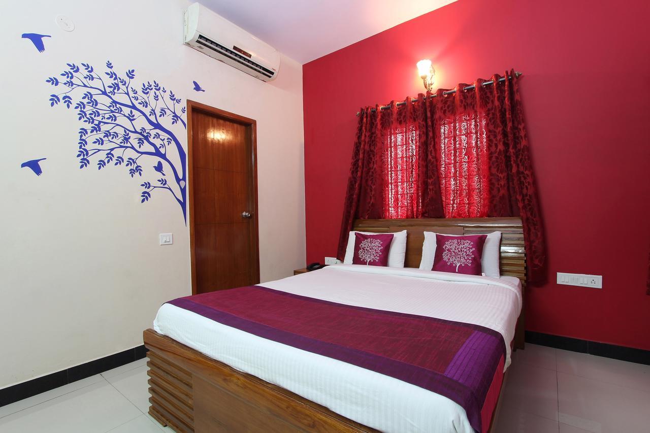 Oyo 2916 Apartment Queens Castle Bangalore Luaran gambar